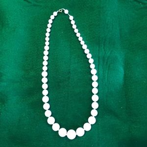 Vintage WhiteBead Necklace